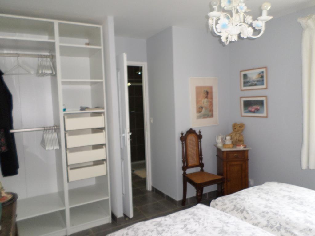 Bed and Breakfast Les Broussous Sauve Номер фото
