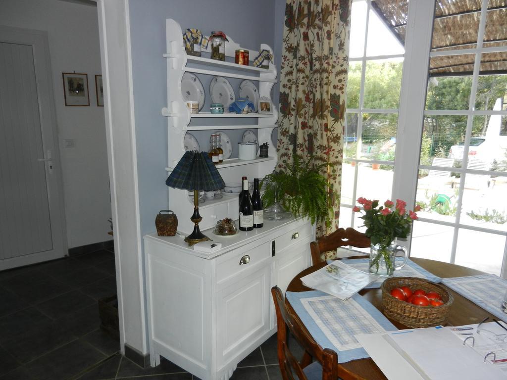 Bed and Breakfast Les Broussous Sauve Экстерьер фото